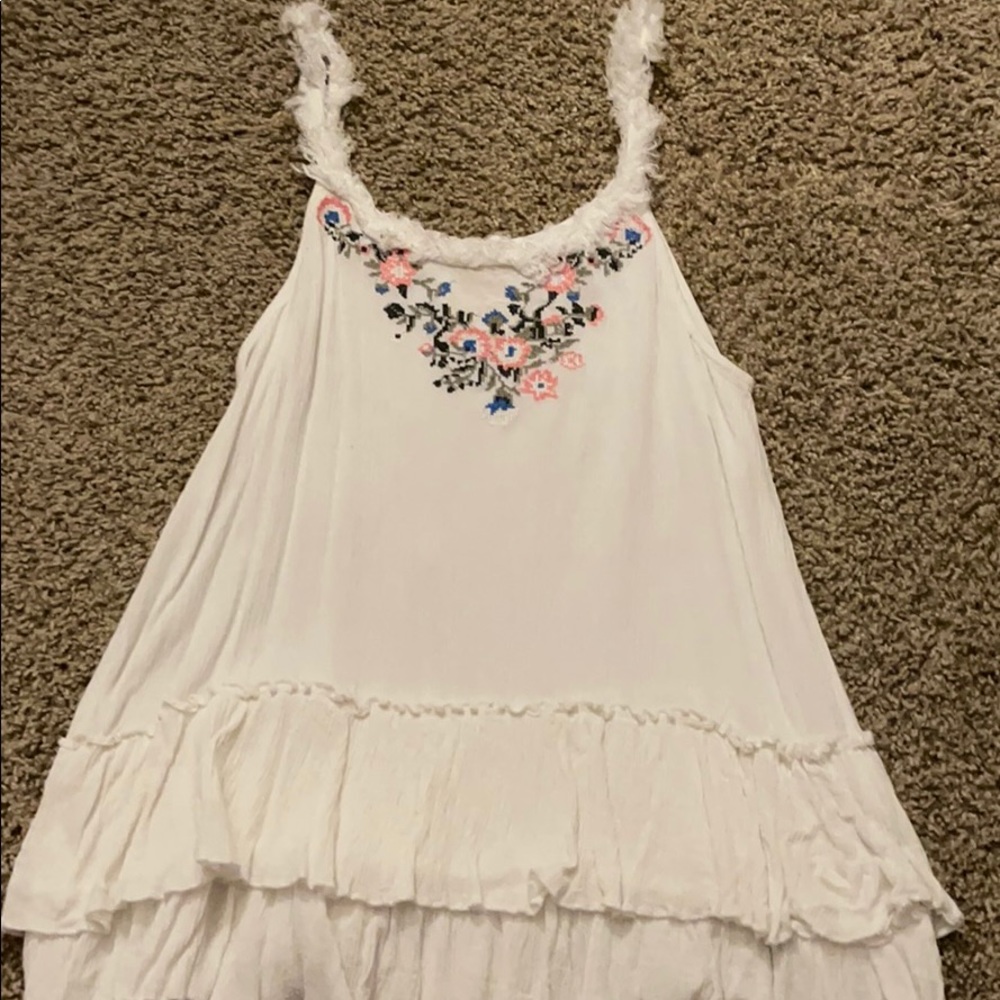 Flowy top size small